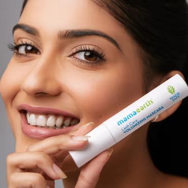 Mama Earth Lash Care Volumizing Mascara with Castor Oil & Almond Oil – 13 g