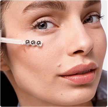 L'Oréal Paris Revitalift 1.5% Hyaluronic Acid Eye Serum – Anti-Wrinkle & Hydrating Eye Care, 20ml