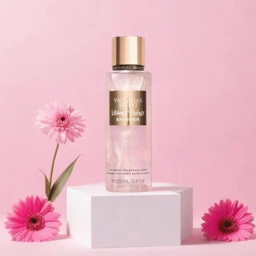 Victoria's Secret Velvet Petals Shimmer Body Mist for Women (250 ml)