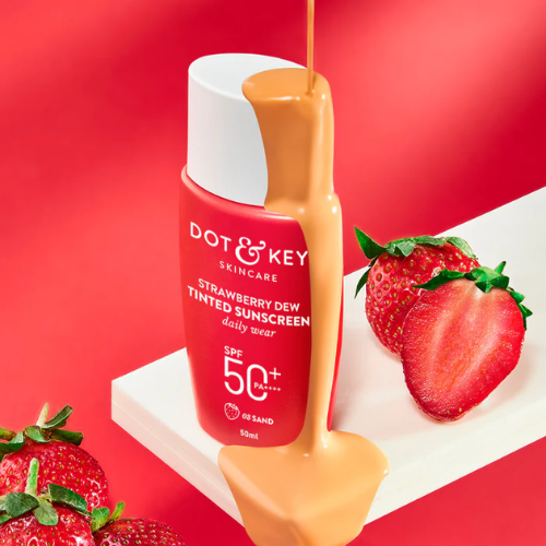Dot & Key Strawberry Dew Tinted Sunscreen SPF 50+ PA++++ (Sand Medium - 03)