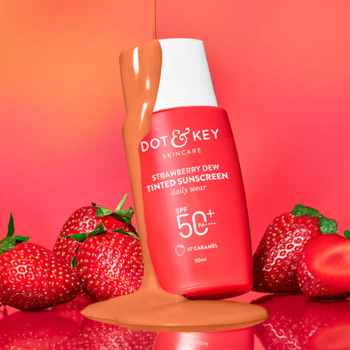 Dot & Key Strawberry Dew Tinted Sunscreen SPF 50+ PA++++ (Caramel Deep - 07)