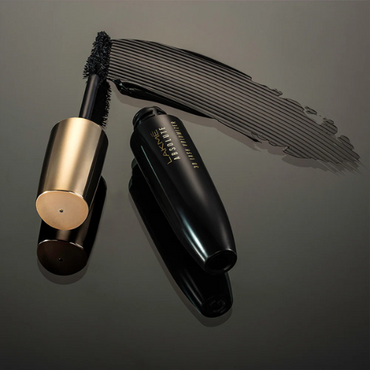 Lakmē Absolute 3D Lash Volumizer - Dramatic Volume Mascara