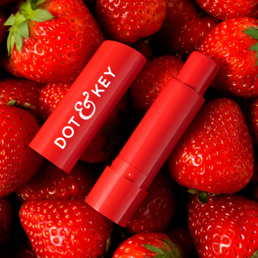Dot & Key SPF 50+ Barrier Repair Hydrating Lip Balm (Strawberry Red - High Tinted)