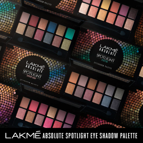 Lakmē Glitterati Chroma Chic Eye Shadow Palette Berry Martini