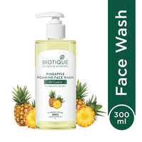 Biotique Pineapple Oil Control Foaming Face Wash