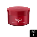 POND’S Youthful Miracle Hexyl Retinol Complex Day Cream SPF 15 PA++