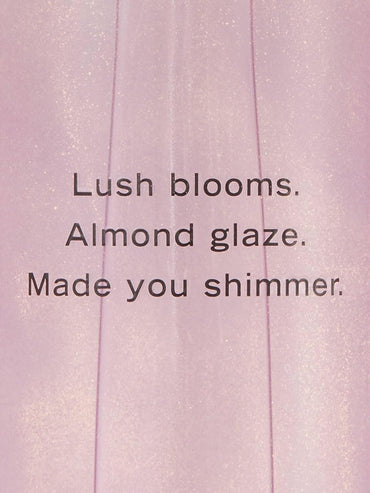 Victoria's Secret Velvet Petals Shimmer Body Mist for Women (250 ml)