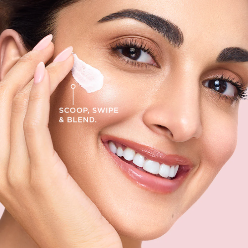 POND’S Bright Beauty Anti-Spot Cream SPF 15 PA++