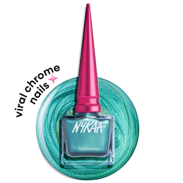 Nykaa Stardust Holographic Long Lasting Chrome Nail Polish