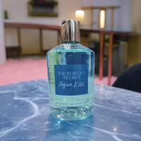 Victoria's Secret Refreshing Gel Body Wash - Aqua Kiss