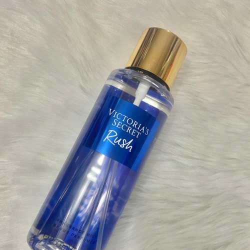 Victoria's Secret Rush Body Mist, Spray for Women (250 ml)