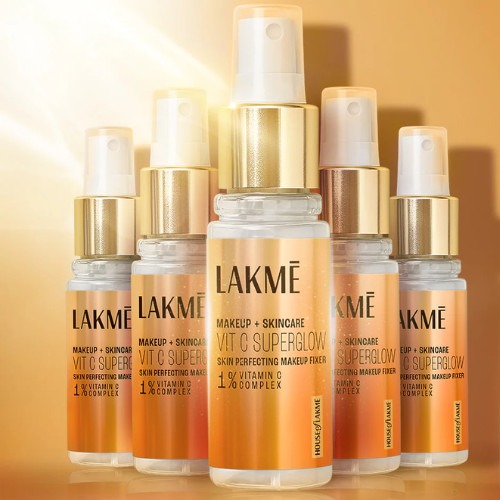 Lakmē VitC Superglow Skin Perfecting Makeup Fixer
