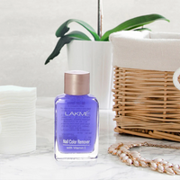 Lakmē Liquid Nail Polish Remover with Vitamin E 27ml