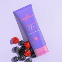 Aqualogical Illuminate+ Oil Free Moisturizer with Wild Berries & Alpha Arbutin for Luminous Glow - 100g